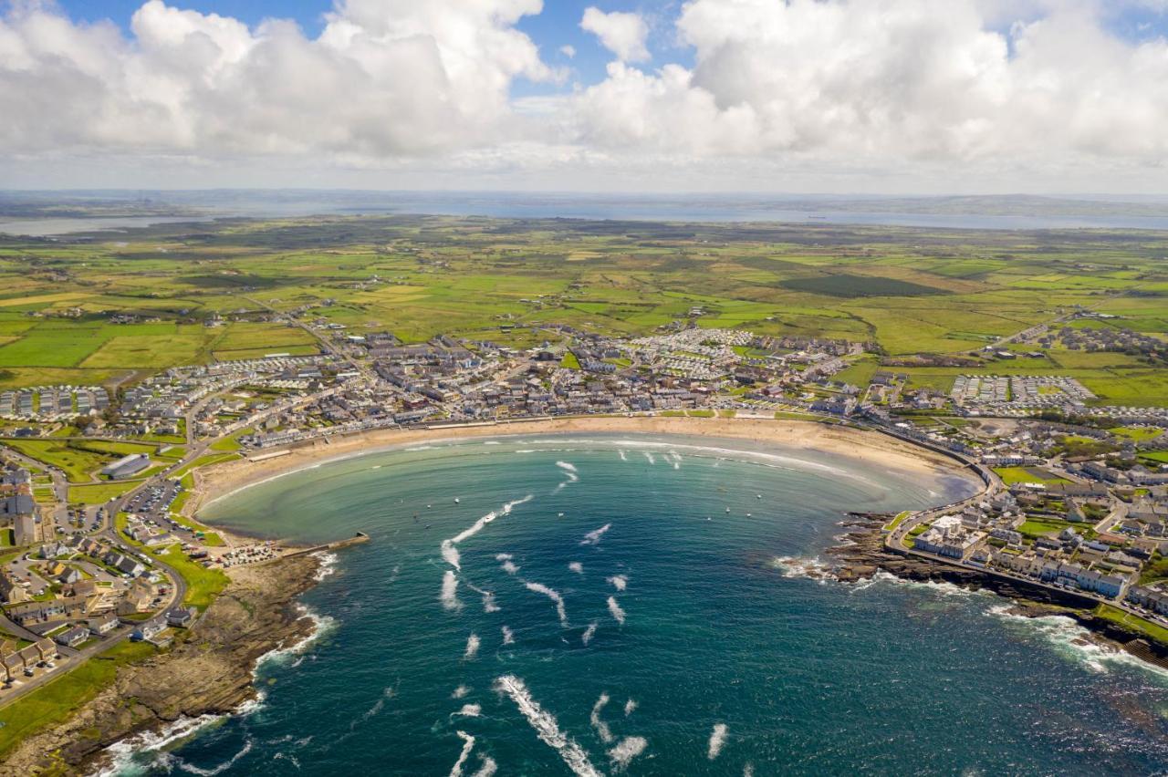 Bay View Hotel Kilkee Esterno foto
