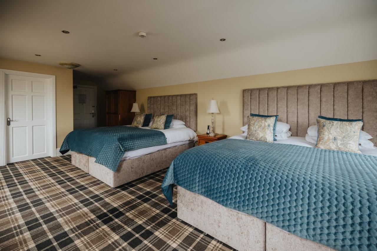 Bay View Hotel Kilkee Esterno foto
